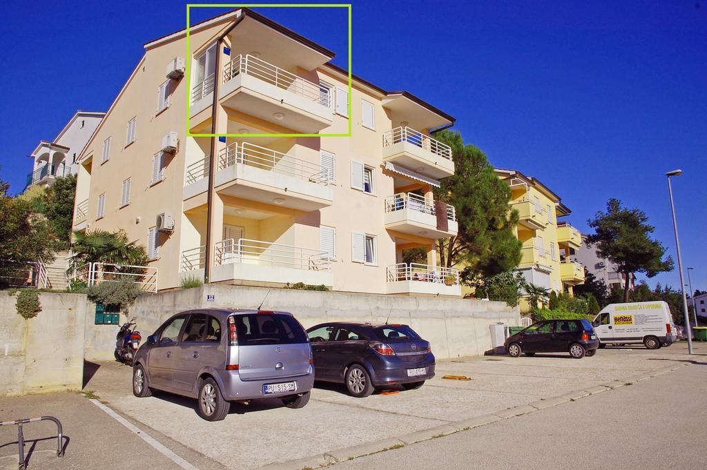 Apartment Marine Story Рабац Екстериор снимка